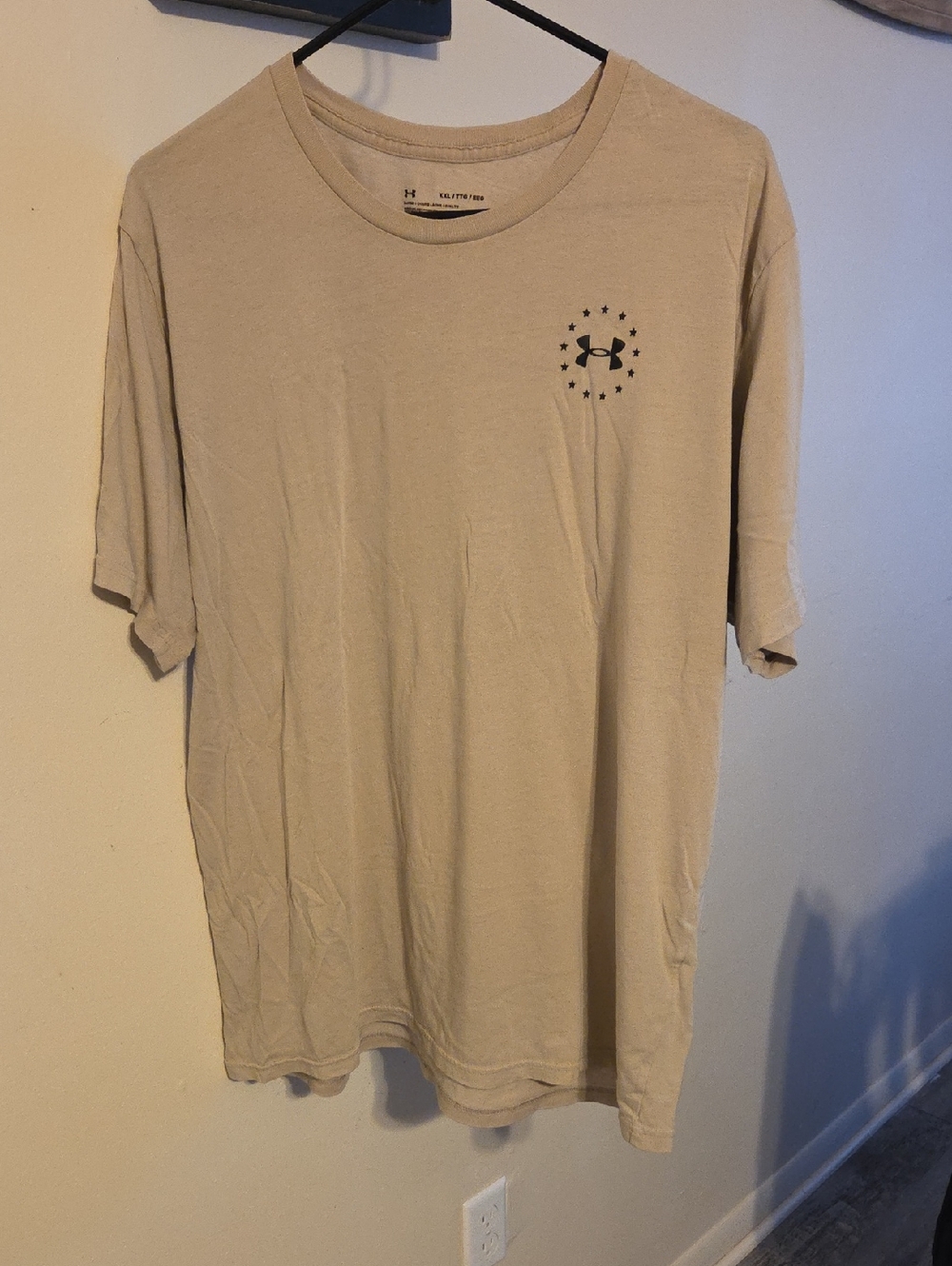 Under Armour Men's Sandstone Short Sleeve Logo Tee